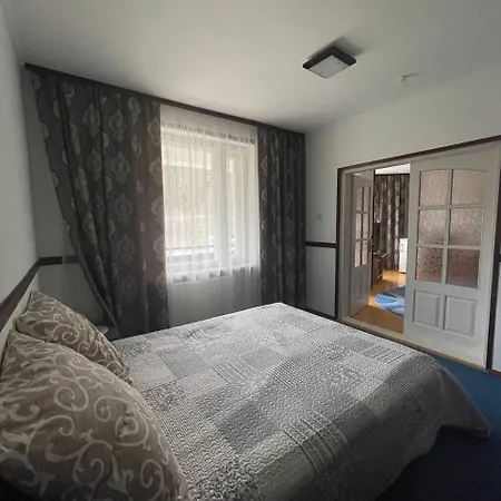 Beregynia فندق جدينييفو