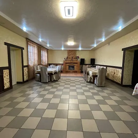 Beregynia 酒店 *